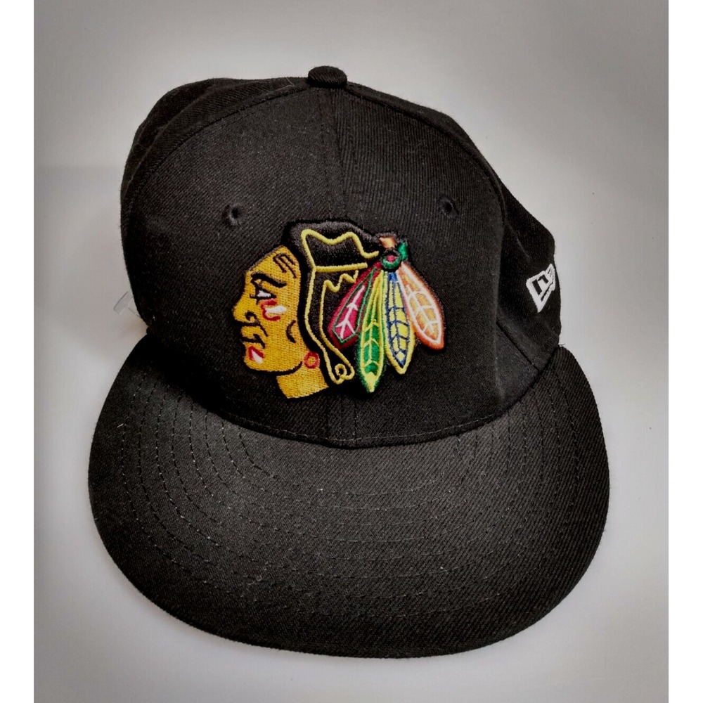 Chicago Blackhawks Hat Logo Cap Fitted Size 7 1/8 Black NHL Hockey New Era